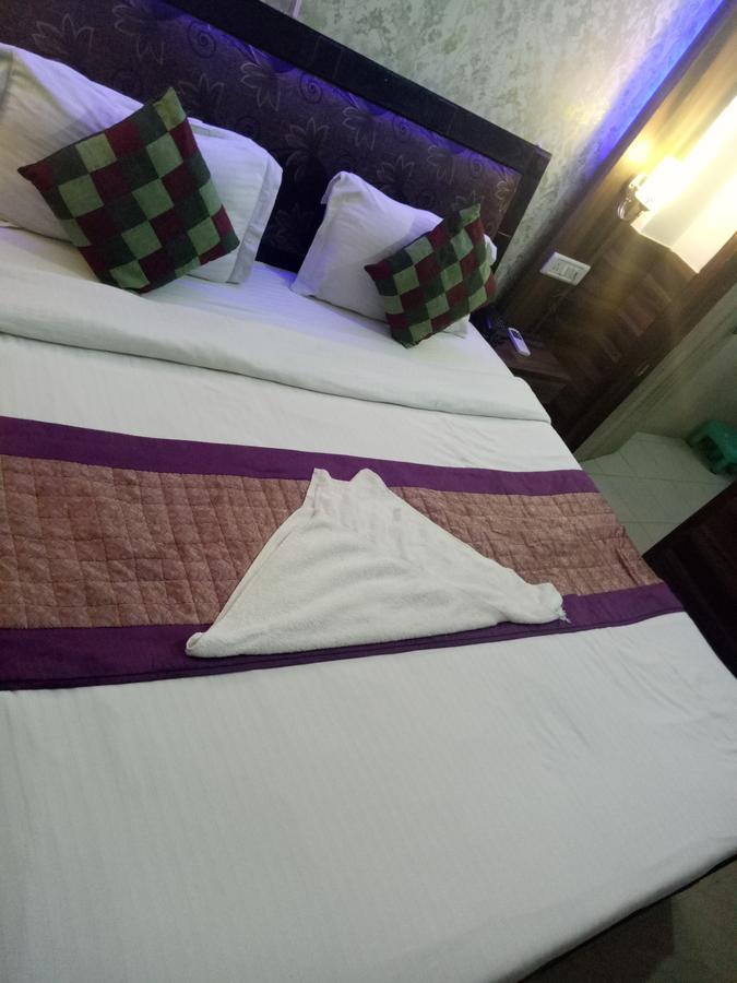 Hotel Perfect Palace นิวเดลี ภายนอก รูปภาพ