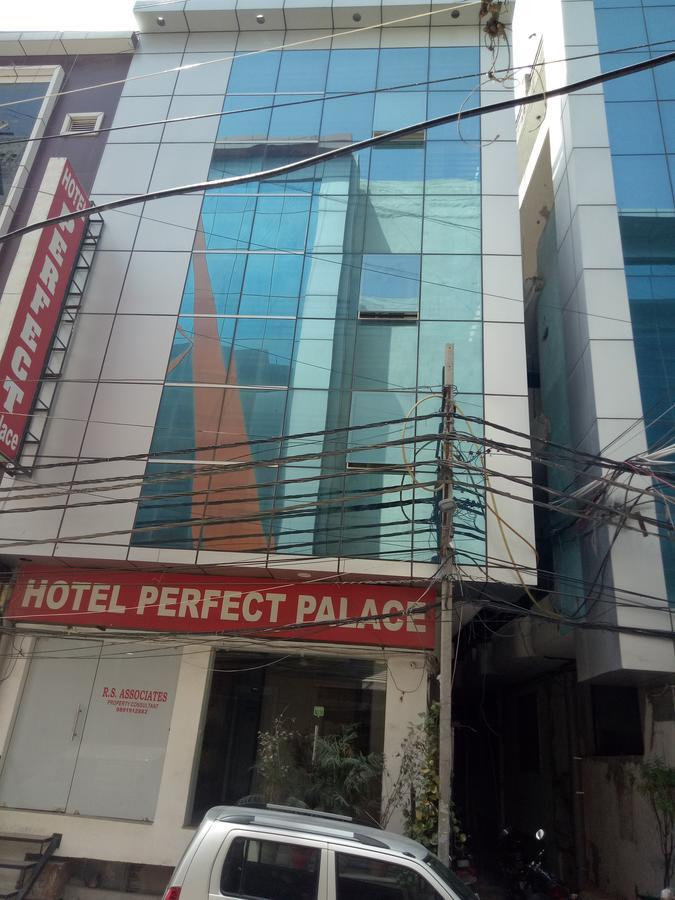 Hotel Perfect Palace นิวเดลี ภายนอก รูปภาพ